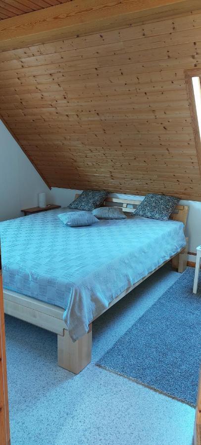 Dachgeschosswohnung Mit Burgblick In Kues Бернкастель-Кюс Экстерьер фото